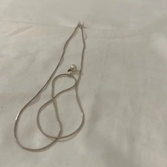 *🛒 FREE WITH PURCHASE* Pearl pendant silver chain necklace - Picture 15 of 15